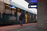 Bilet kolejowy na trasie Wągrowiec-Poznań. Jak kupić go aktualnie online? Nie działa popularna strona 