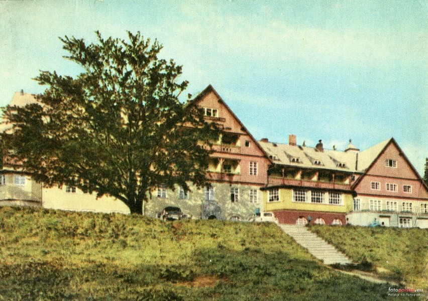 Hotel był także popularny w PRL. Zamknięto go w latach 90....