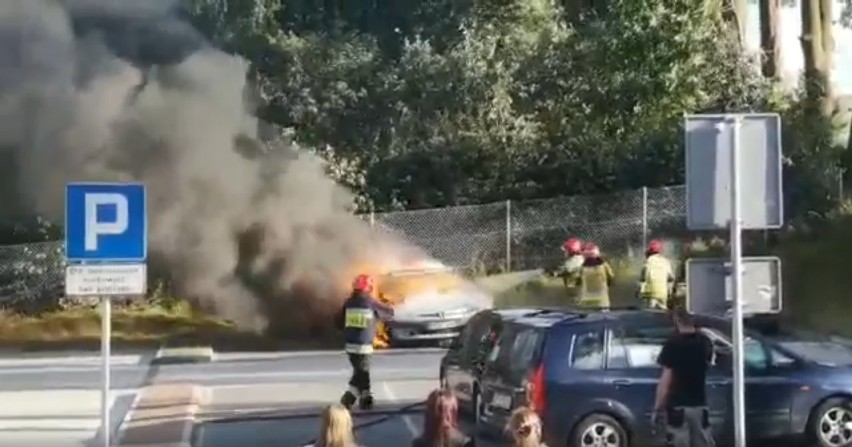 Pożar auta w Pucku - 21 lipca 2020
