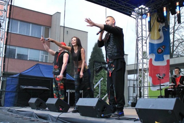 Basta wystąpiła w podczas zawierciańskiej majówki w 2015 roku.