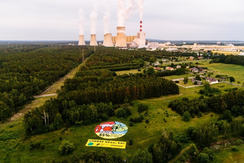 Działacze Greenpeace znów pojawili się w okolicach Bełchatowa [ZDJĘCIA]