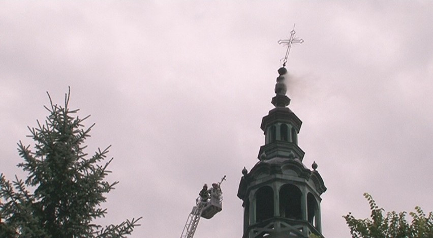 Kościół w Kłobucku po pożarze. Wieża już odbudowana [ZDJĘCIA]