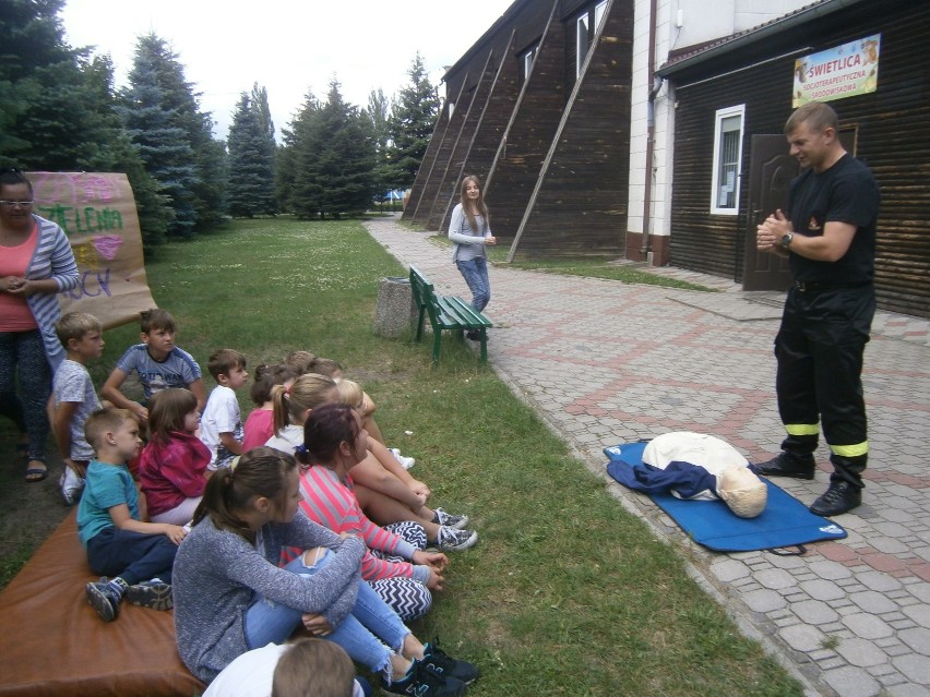 Wakacje dzieci ze świetlicy socjoterapeutycznej w Golubiu–Dobrzyniu. Jest moc atrakcji!