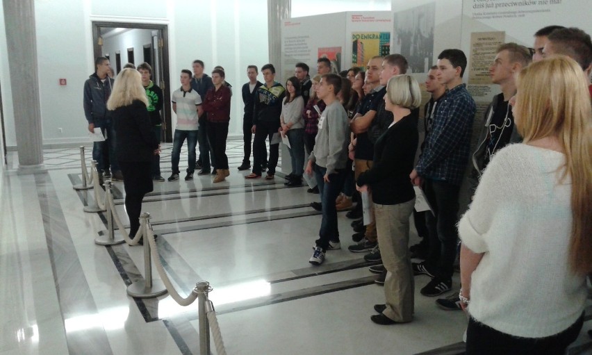 ZSP 1 w Radomsku: Uczniowie "mechanika" z wizytą w sejmie