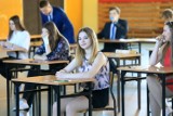 Najpopularniejsze licea i technika w Łodzi [RANKING] Rekrutacja w 2018 do szkół ponadgimnazjalnych 