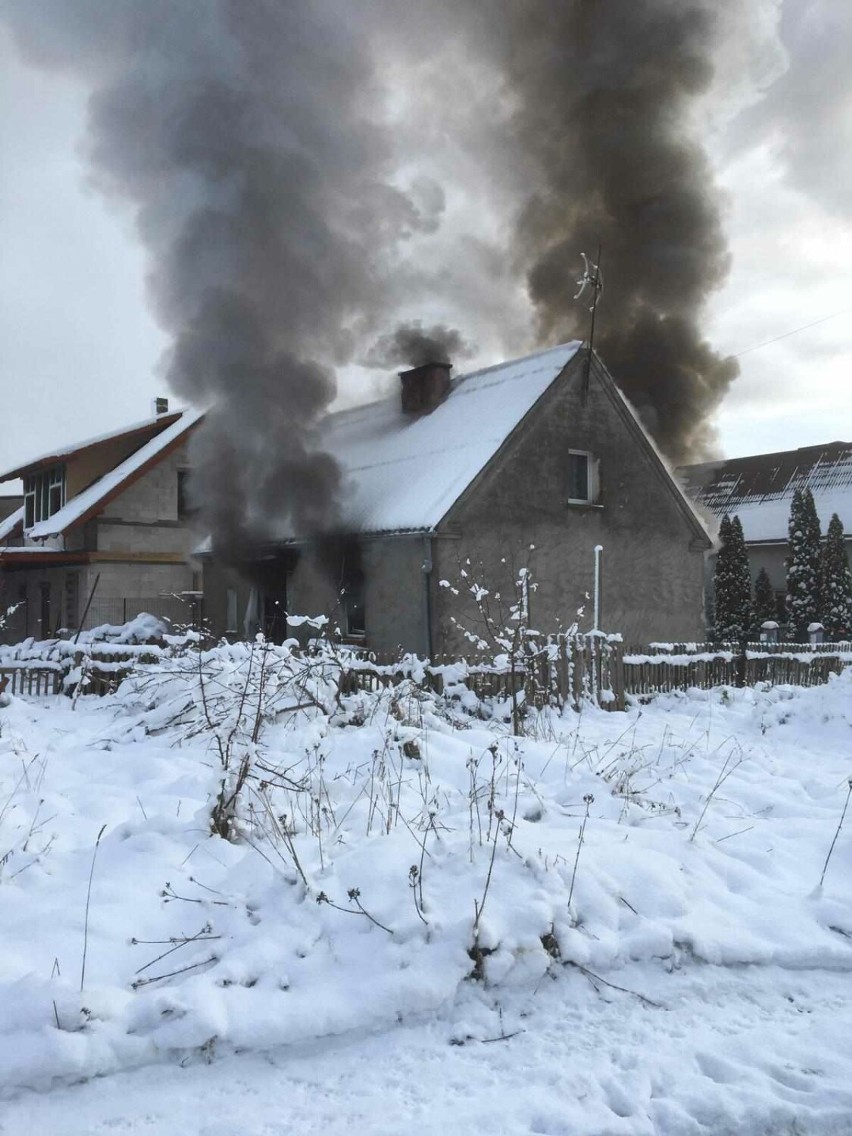 Pożar domu w Kościerzynie Wierzysku