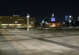 Remont placu Piłsudskiego zakończony. Wypróbowano nowe oświetlenie [zdjęcia]
