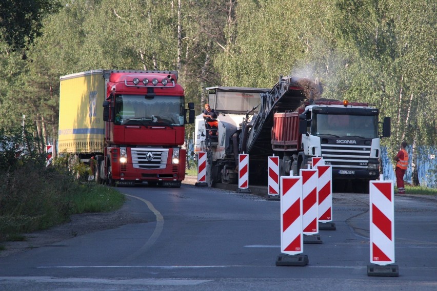 Remont ul. Roździeńskiego potrwa przez najbliższe trzy...