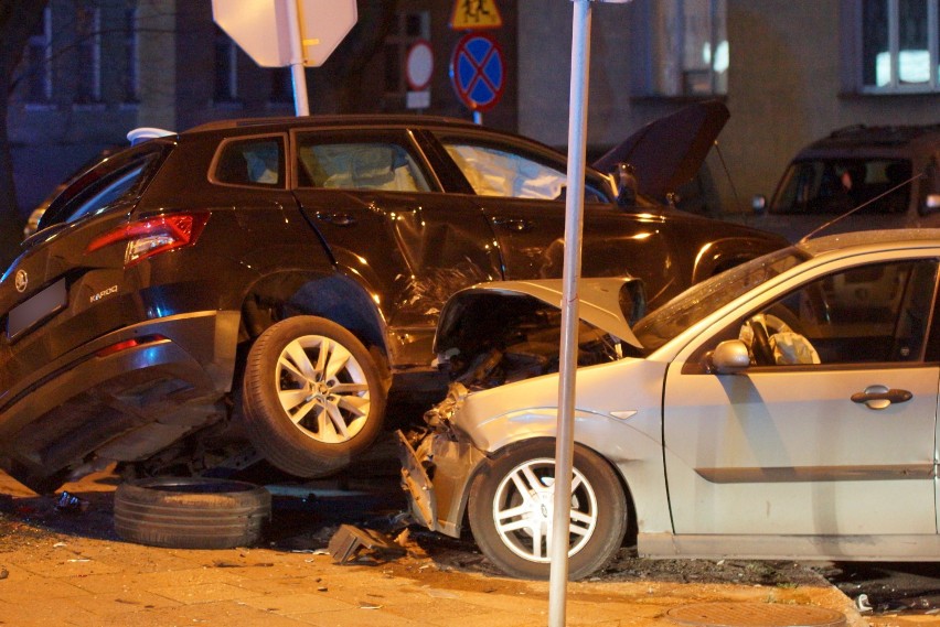 Wypadek na skrzyżowaniu ulic Młynarskiej i Polnej w Kaliszu