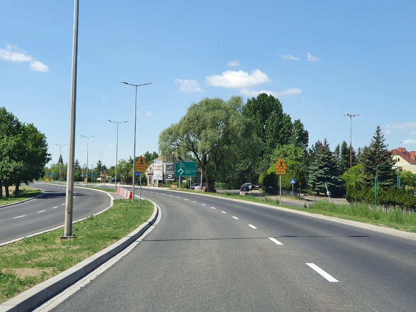 Leszno. Rondo na Wolińskiej i cała Szybowników otwarta. Kierowcy odetchnęli, ale nie wszystko im się podoba ZDJĘCIA