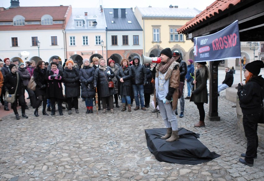 Strajk Kobiet. Protest na krośnieńskim Rynku