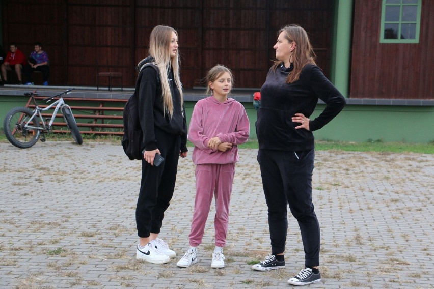 Start Stawki - Brześć Kujawski. Na trybunach nie zabrakło wiernych kibiców [zdjęcia]