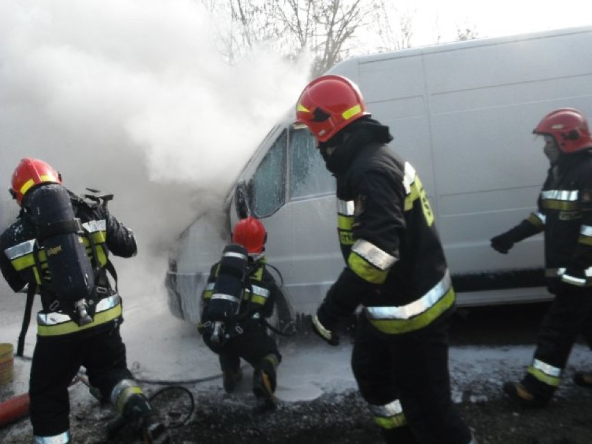 Pożar samochodu dostawczego w Lublińcu 25.02.2019.