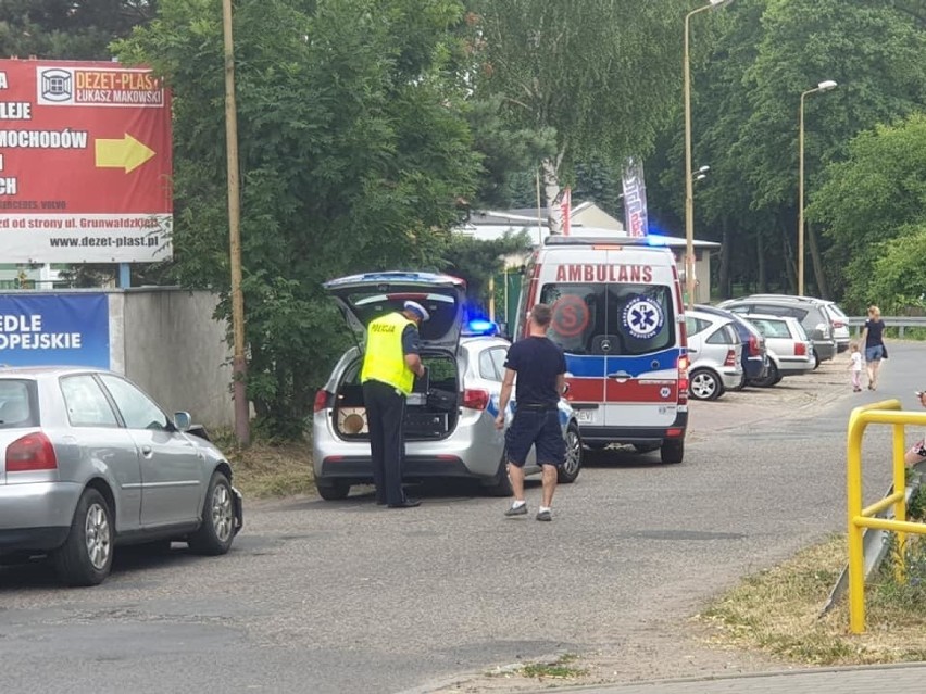 Dwa zdarzenia drogowe na ulicy Gdańskiej. Jeden kierowca poszkodowany  
