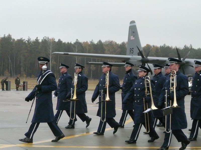 Amerykańscy żołnierze wylądowali w Łasku [zdjęcia]