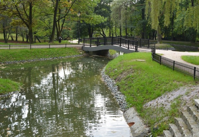 Jastrzębie, park na ul. Żeromskiego