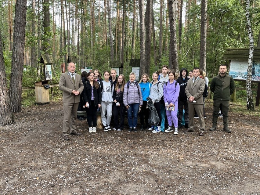 Biłgoraj. Zalew Bojary wysprzątany! 29. Ogólnoświatowa Akcja „Sprzątanie świata – Polska”