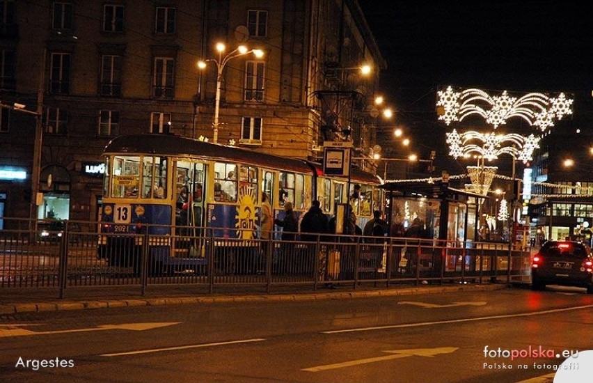 Tak kiedyś wyglądały iluminacje we Wrocławiu przed Bożym Narodzeniem (FOTO)