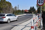 Brzeszcze. Ulica Oświęcimska w Skidziniu jak nowa. Na jej remont powiat oświęcimski zdobył pieniądze z Funduszu Dróg Samorządowych [ZDJĘCIA]