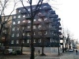 Unikato: Blok zaprojektowany przez Roberta Koniecznego w centrum Katowic gotowy  [ZDJĘCIA]