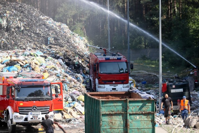 Trwają kontrole miejsc składowania odpadów w naszym regionie. W ostatnim czasie doszło do wielu pożarów śmieci.