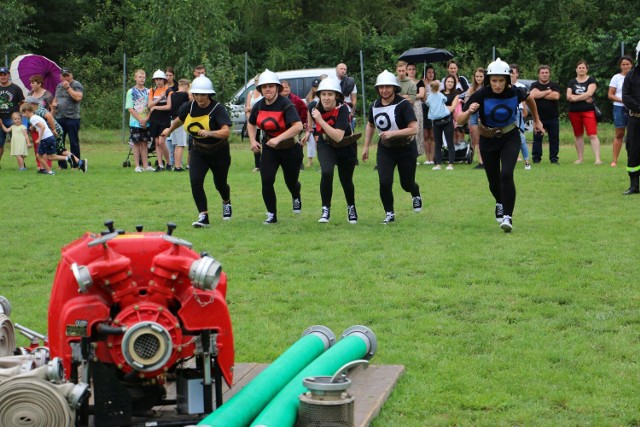 W Łąkiem odbyły się zawody sportowo - pożarnicze OSP  z gminy Skępe. Wystartowało sześć męskich i trzy żeńskie drużyny.