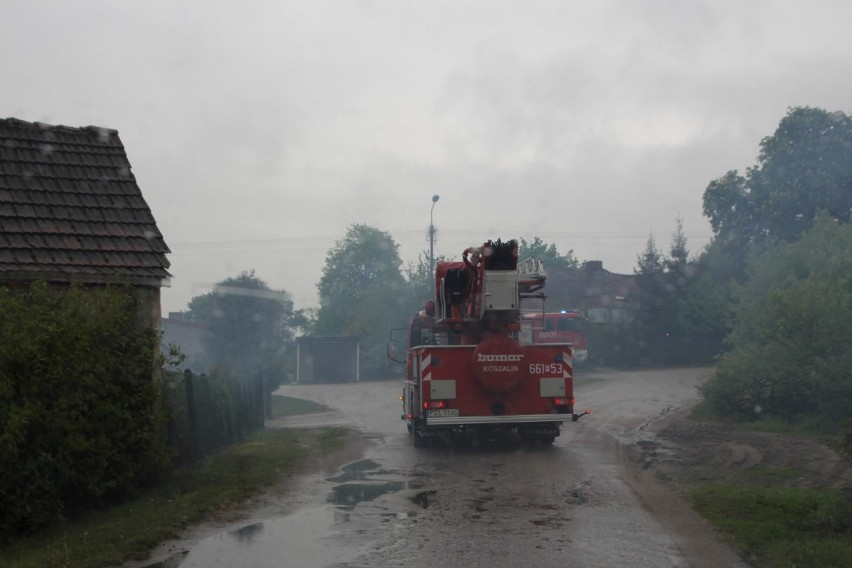 Pożar przewodu kominowego budynku w miejscowości Krzywa Wieś