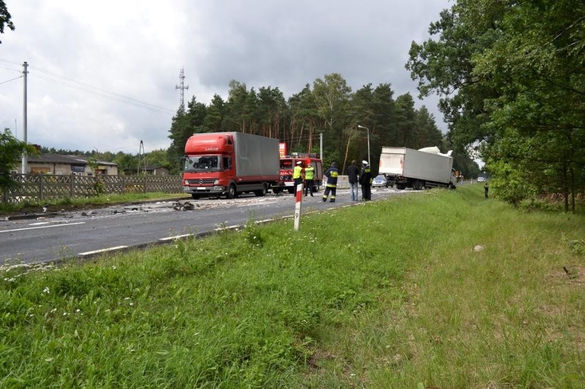 Zarzuty dla kierowcy, który spowodował śmiertelny wypadek pod Antoninem [ZDJĘCIA]