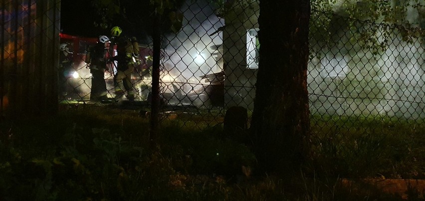 Gołębiewo Wielkie. Pożar domu jednorodzinnego [9.05.2020] Jedna osoba została poszkodowana |ZDJĘCIA