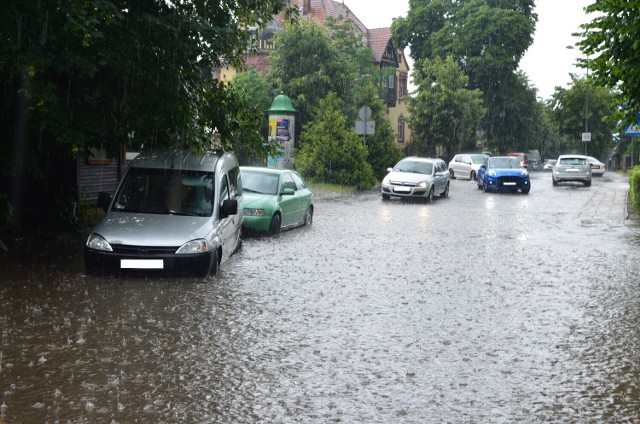 Osiedle Kolorowe w Dzierżoniowie pod wodą