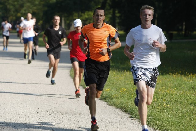 Parkrun Łódź w parku Poniatowskiego