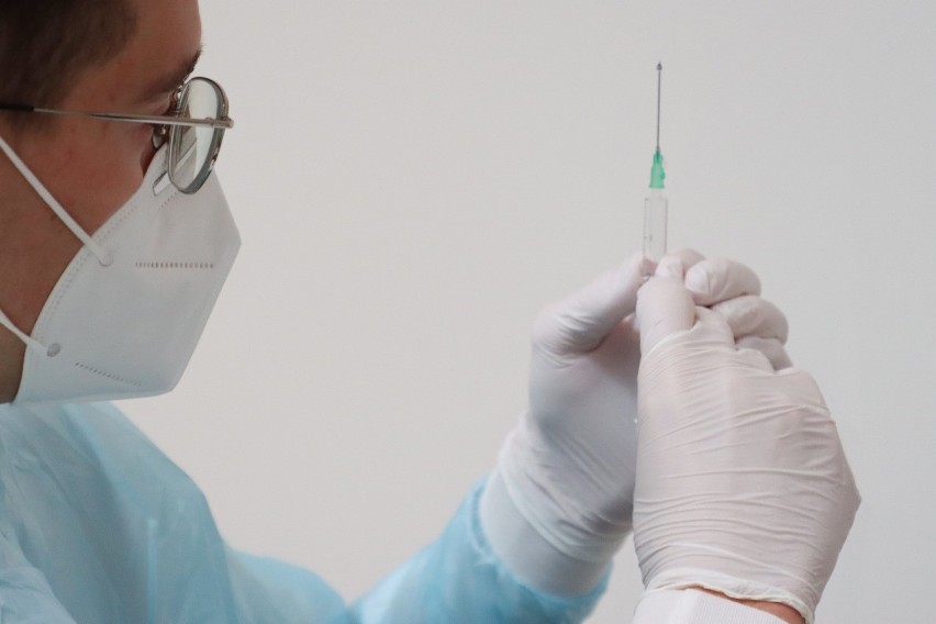 Szczepienia przeciwko HPV są realizowane w przychodniach...