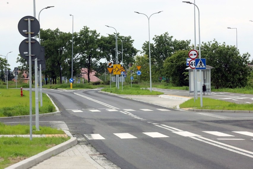 Powstają nowe drogi na byłym lotnisku w Legnicy, zobaczcie zdjęcia