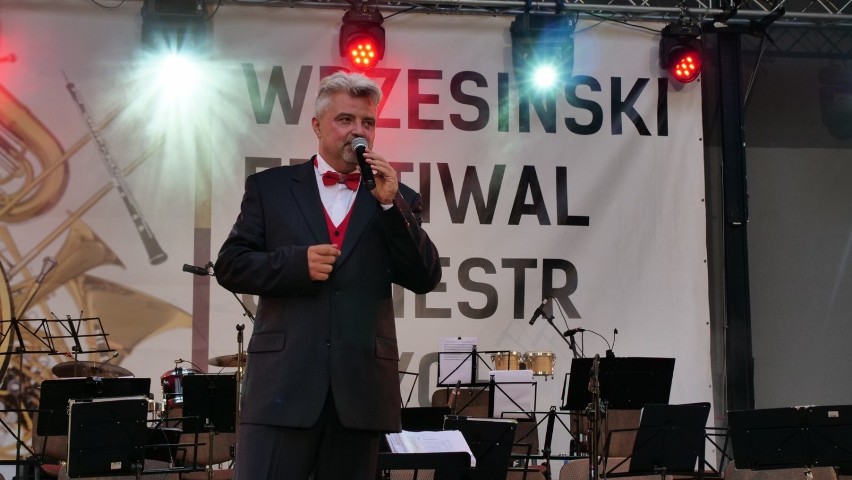 Grażyna Łobaszewska wystąpiła wraz z Wrzesińską Orkiestrą Dętą