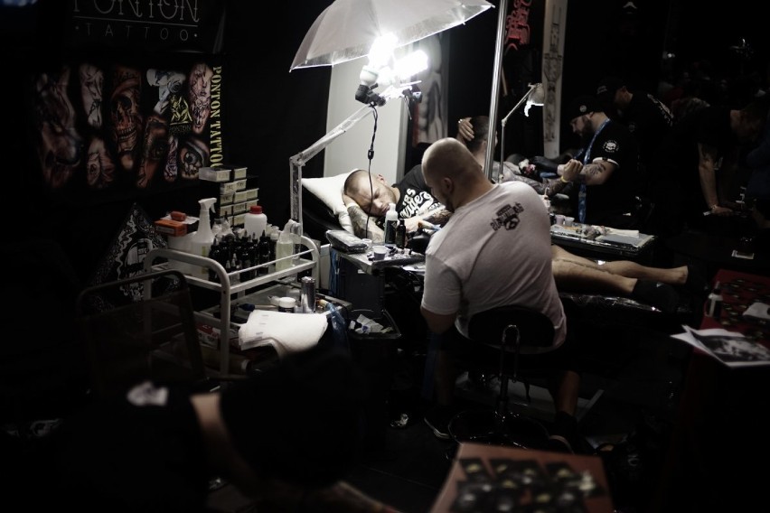 Poznań Tattoo Konwent 2016: Święto miłośników tatuażu na MTP [ZOBACZ ZDJĘCIA]