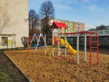Szkoła Podstawowa nr 4 w Kaliszu ma nowy plac zabaw. ZDJĘCIA