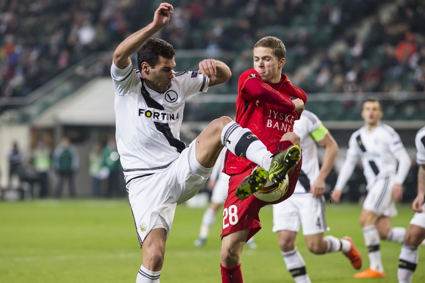 Legia Warszawa - FC Midtjylland. Wicemistrzowie Polski nadal...