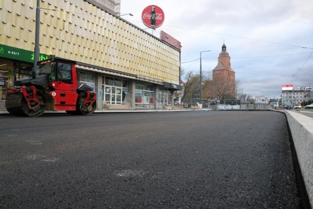 Przebudowa ulicy Chrobrego ma potrwać jeszcze dwa miesiące - do 26 maja.