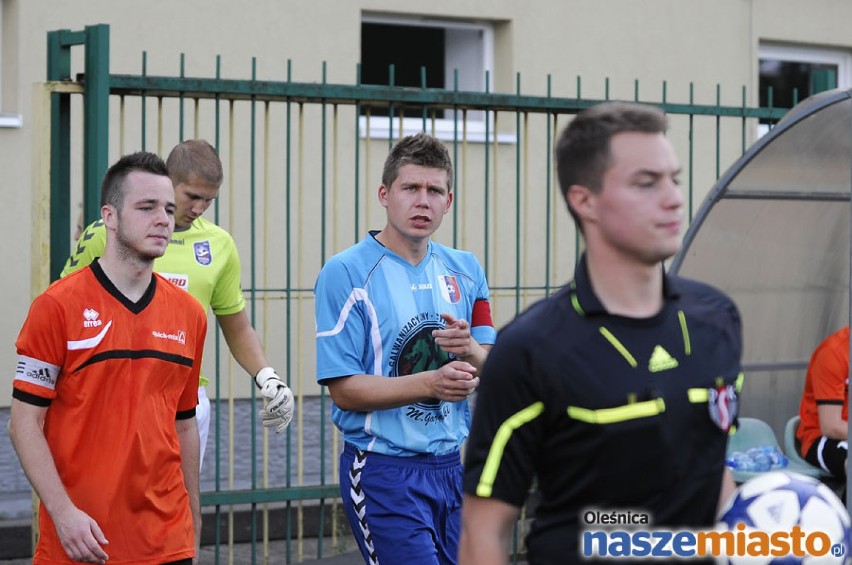 Pogoń Oleśnica - Strzelinianka Strzelin 2:0 (1:0)