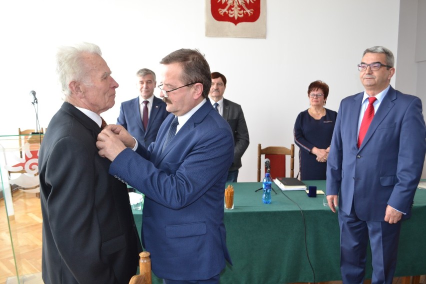 Myszków: Zdzisław Wieczorek odznaczony Złotą Odznaką Honorową za Zasługi dla Województwa Śląskiego [ZDJĘCIA]