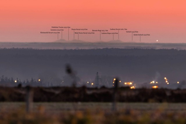 Zdjęcia przedstawiają: Tatry Wysokie oraz komin Elektrowni Połaniec