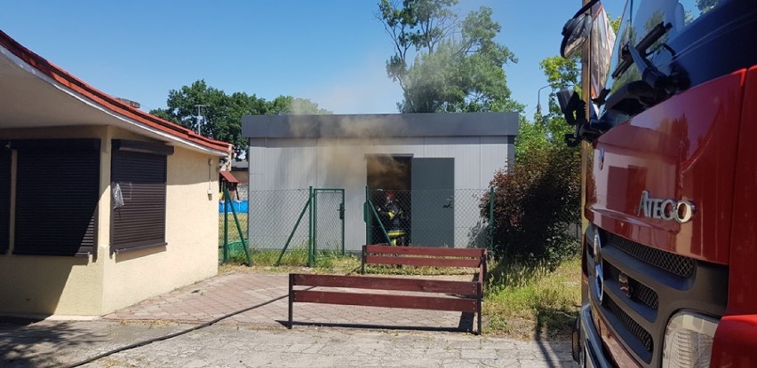 Pożar sklepu rybnego w Sycowie przy skrzyżowaniu ulic Mickiewicza i Kaliskiej (ZDJĘCIA)
