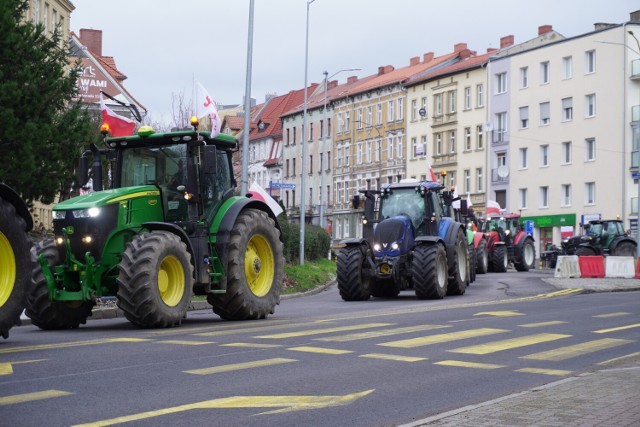 Po raz pierwszy w tym toku rolnicy zdecydowali się wjechać do centrum Gorzowa.