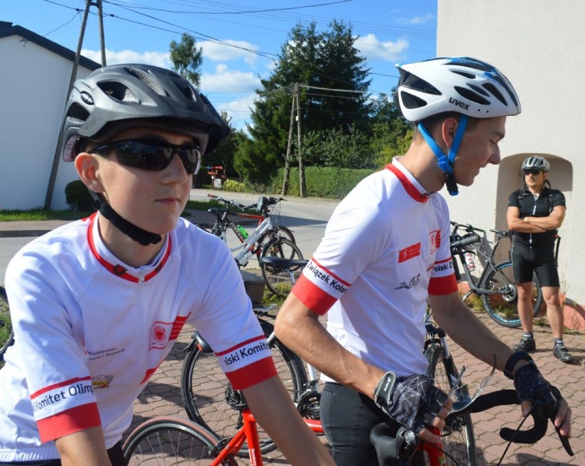 Wycieczka rowerowa z olimpijczykami w Sulejowie. Rowerem po...