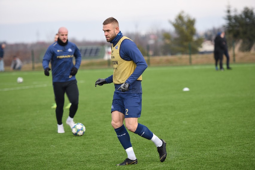 Malbork. Wychowanek Pomezanii i AP powalczy o awans na zaplecze ekstraklasy. Damian Kostkowski i jego Stal Rzeszów w finale barażów o I ligę