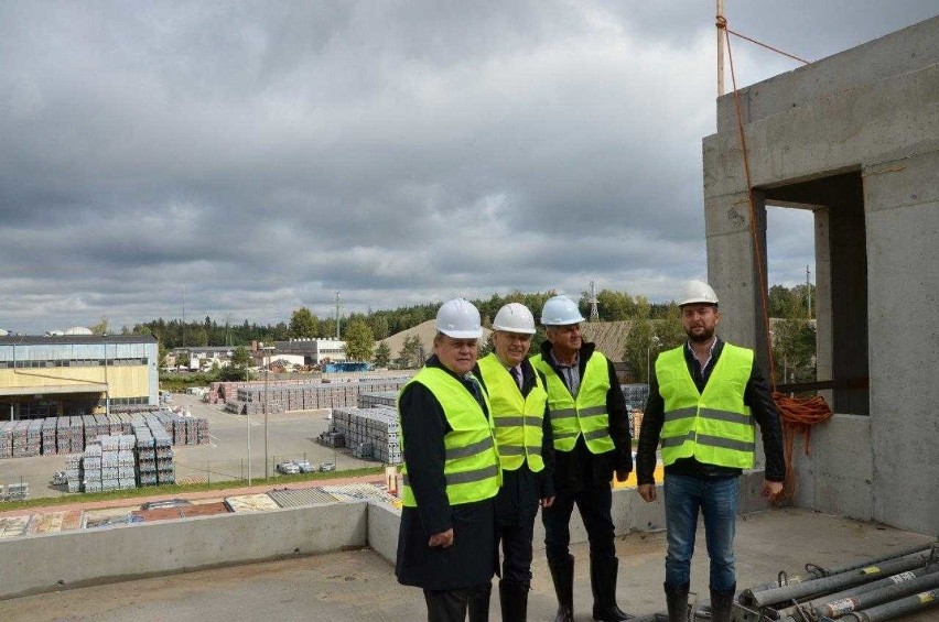 W Olkuszu trwa budowa nowego zakładu firmy Plast-Met