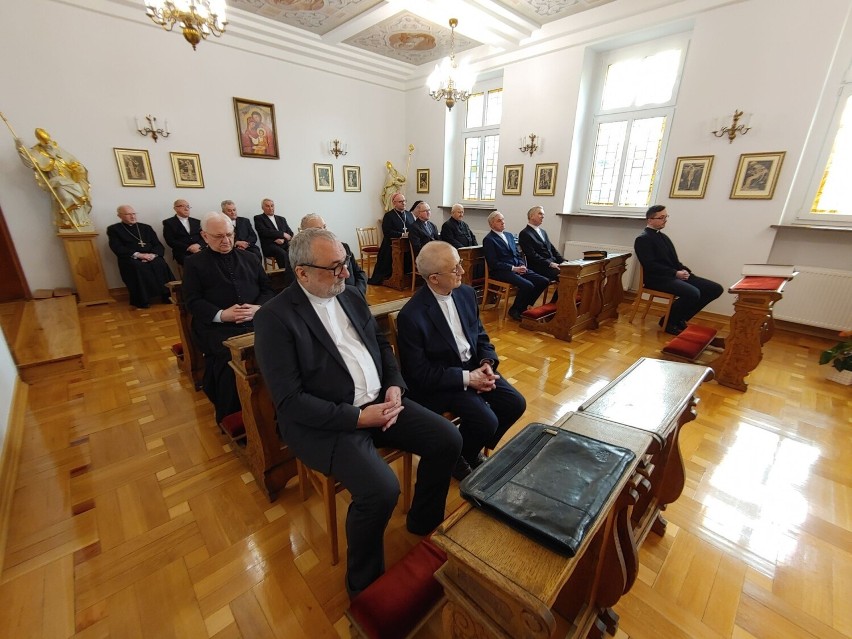 Opolscy kapłani zostali wyróżnieni przez papieża Franciszka.