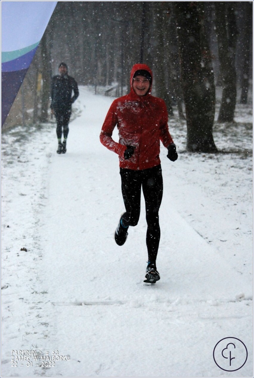 Malbork. Parkrun tym razem dla Wielkiej Orkiestry Świątecznej Pomocy. Biegaj, maszeruj i wrzucaj do puszki 