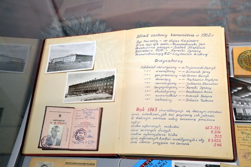 Wyjątkowa wystawa z pamiątkami przekazanymi przez mieszkańców w Muzeum Centralnego Okręgu Przemysłowego Stalowej Woli. Zobacz zdjęcia