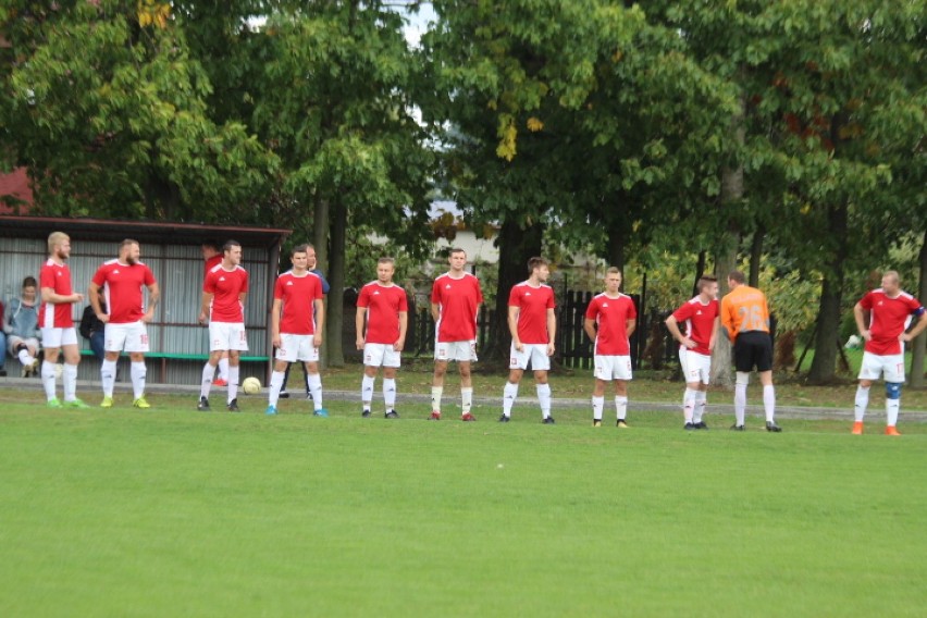 Kujawy Kozy - MGKS Lubraniec 1:1. Wyniki 7. kolejki A klasy - grupy Włocławek [strzelcy, tabele, zdjęcia]             